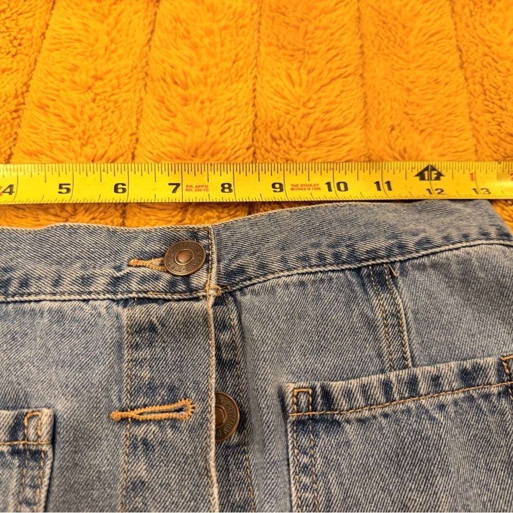 Denim Button-Front Skirt
T4 - Picture 8 of 9